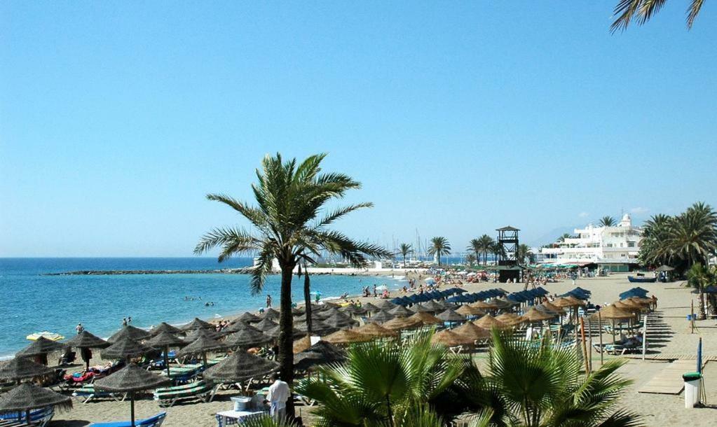 Marbella First Line Beach Eksteriør billede